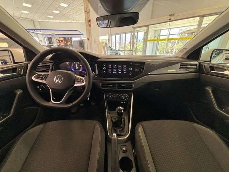 Usado VW Polo 95 CV (69 kW) 2025 Blanco Utilitario