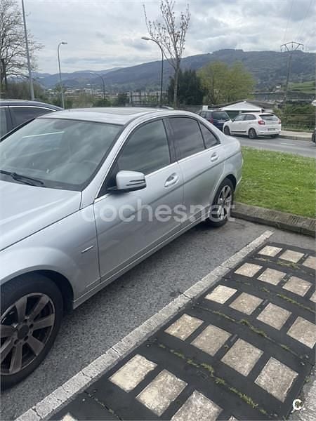 Usado Mercedes C220 Edition 170 CV (125 kW) 2010 Gris / plata Berlina