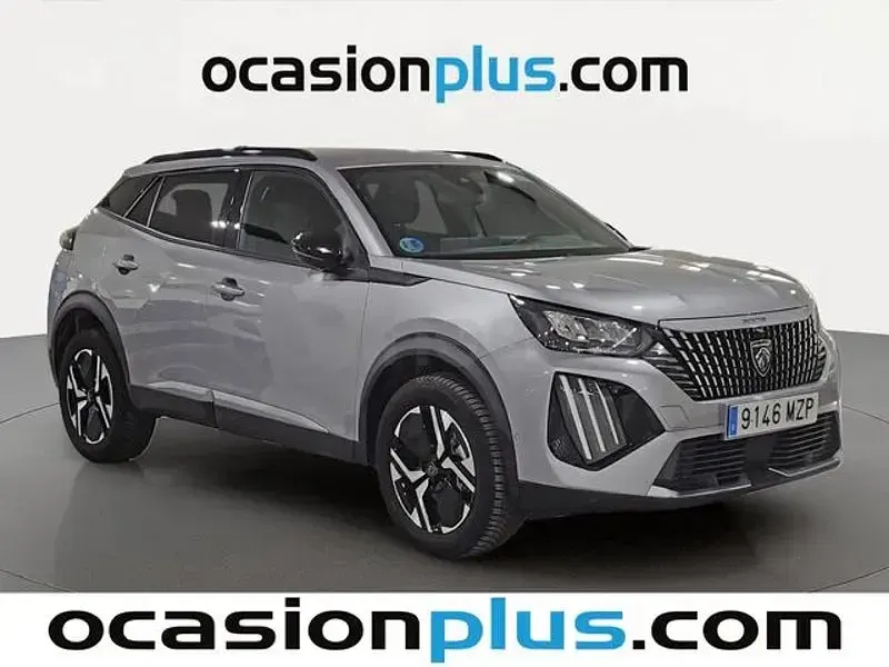Usado Peugeot 2008 Allure 145 CV (106 kW) 2025 Gris / plata SUV