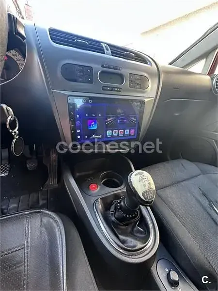 Usado Seat Leon FR 170 CV (125 kW) 2006 Rojo Utilitario