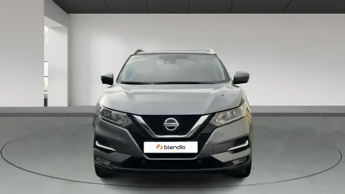 Usado Nissan Qashqai Acenta 140 CV (102 kW) 2020 Gris SUV