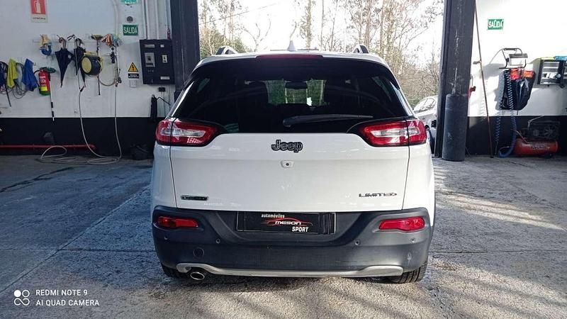 Usado Jeep Cherokee Limited 140 CV (102 kW) 2014 Blanco SUV