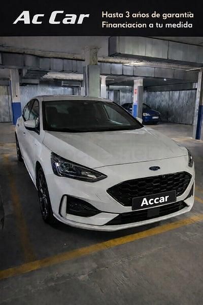 Usado Ford Focus ST-Line 125 CV (91 kW) 2024 Blanco Familiar