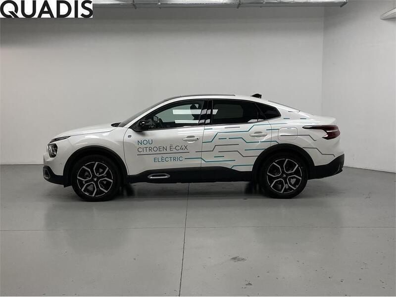 Usado Citroën e-C4 Shine 114 kW (156 CV) 2023 Blanco Berlina