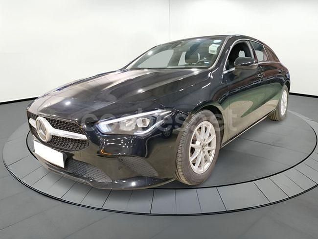 Negro Usado 2021 Mercedes CLA200 Shooting Brake Familiar | 21.990 € (Super precio) - Imagen 1/4