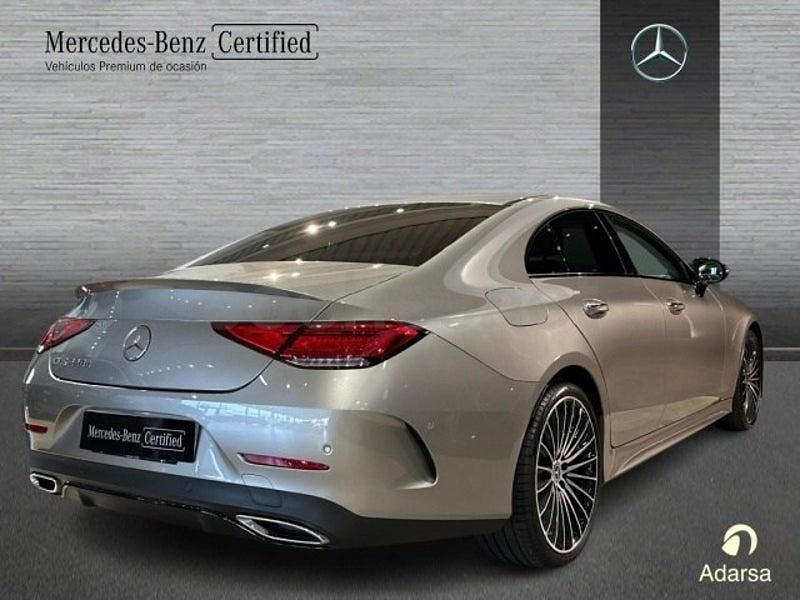 Usado Mercedes CLS220 AMG line 194 CV (142 kW) 2023 Plateado Berlina