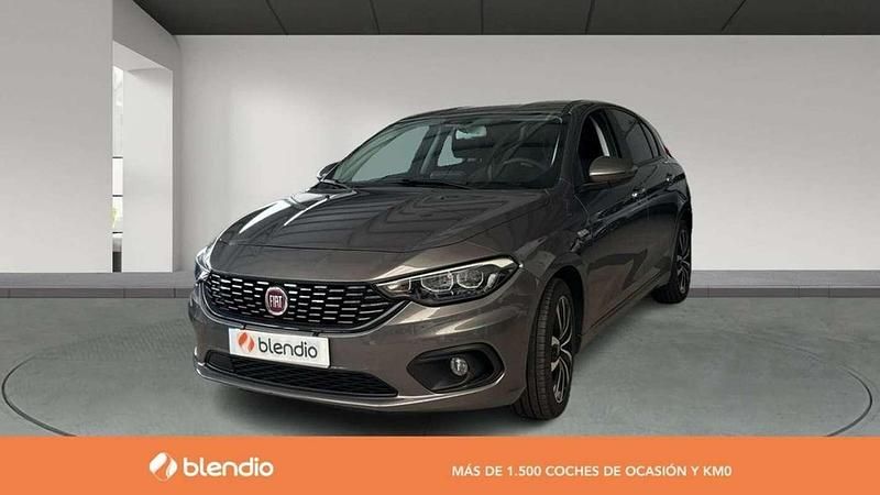 Usado Fiat Tipo Mirror 95 CV (69 kW) 2020 Gris Berlina