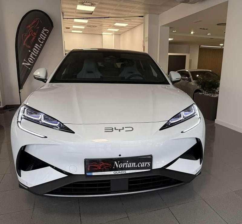 Usado BYD Sealion 7 Design 389 kW (530 CV) 2025 Blanco SUV