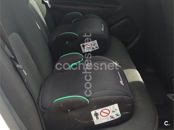 Usado Renault Zoe Intens 67 kW (92 CV) 2017 Eléctrico Utilitario