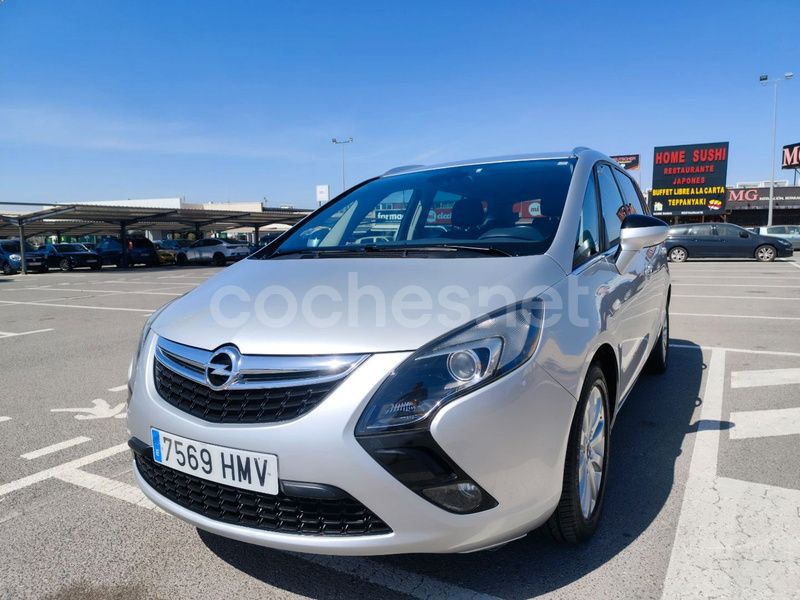 Usado Opel Zafira Tourer Excellence 165 CV (121 kW) 2012 Gris / plata Monovolumen