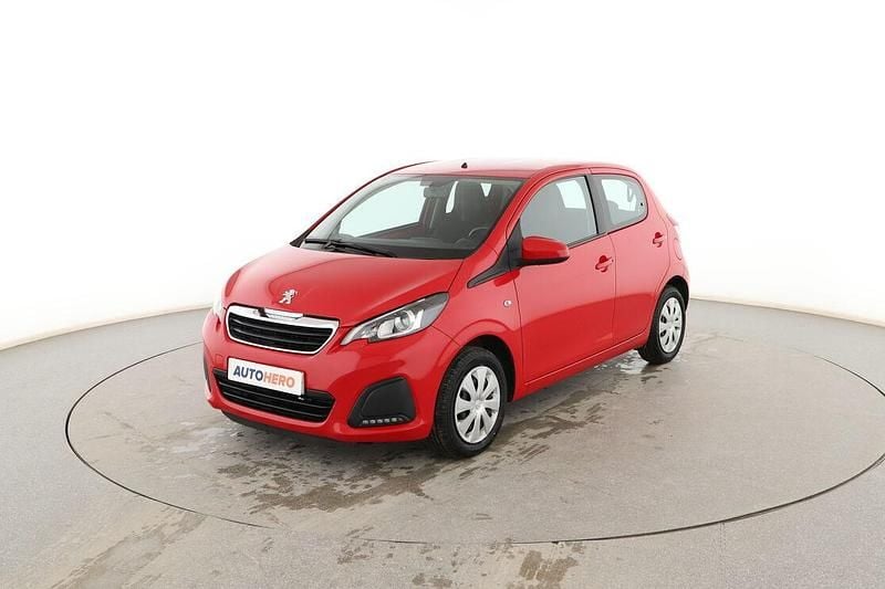 Usado Peugeot 108 Active 72 CV (52 kW) 2019 Rojo Berlina