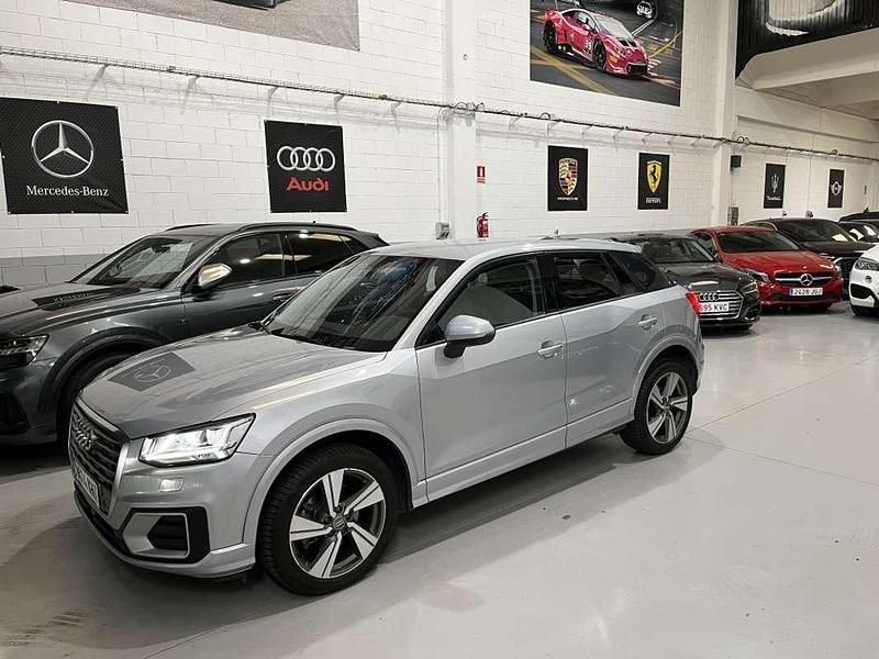 Usado Audi Q2 Sport 150 HP (110 kW) 2018 Cinzento SUV