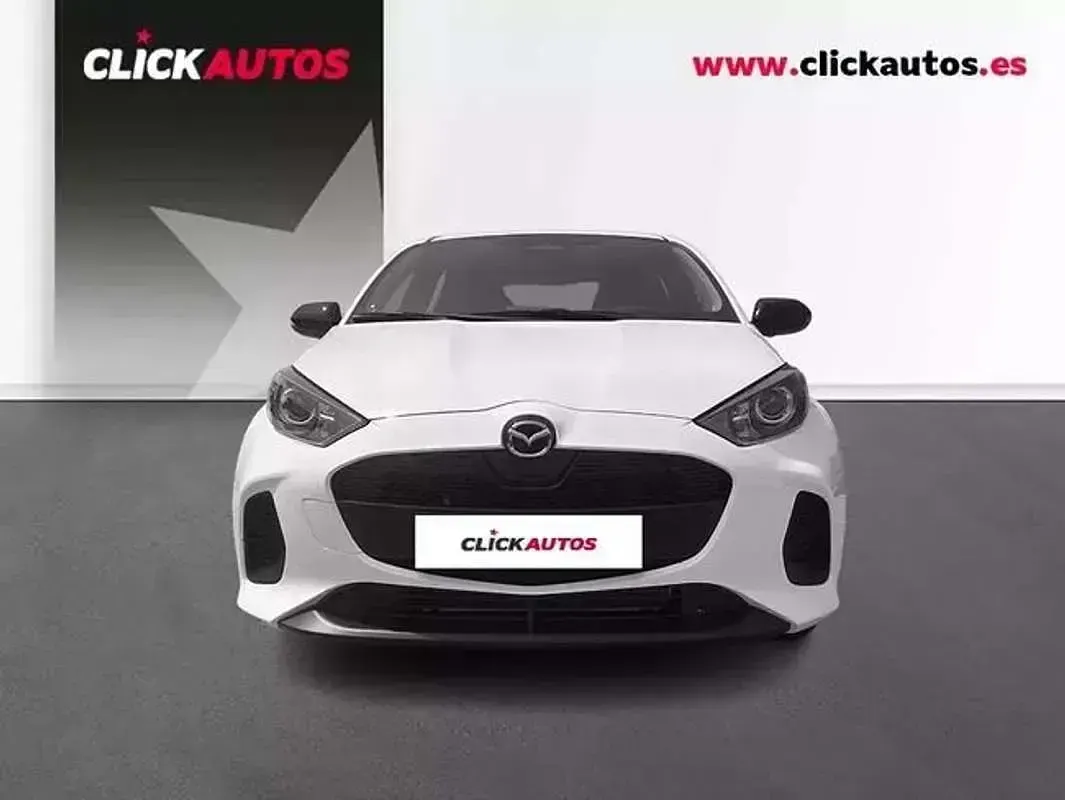 Begagnad Mazda 2 Center-Line 117 HK (86 kW) 2025 Vit Halvkombi
