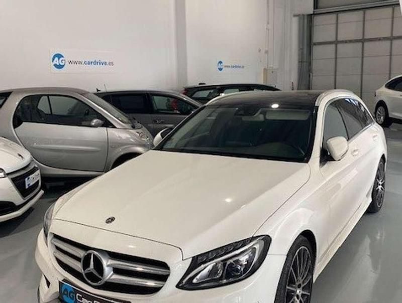 Usado Mercedes C220 194 CV (142 kW) 2018 Blanco Familiar