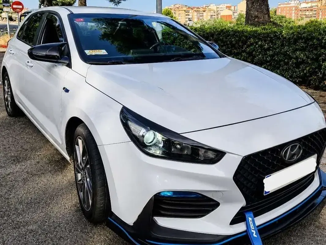 Usado Hyundai i30 N Line 120 CV (88 kW) 2019 Blanco Utilitario