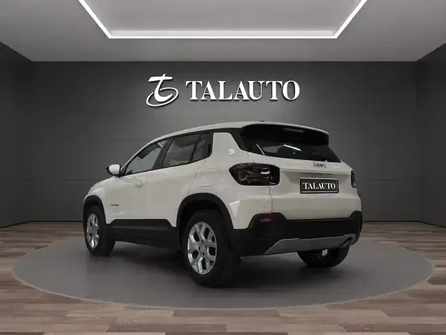 Usado Jeep Avenger Altitude 101 CV (74 kW) 2024 Blanco SUV