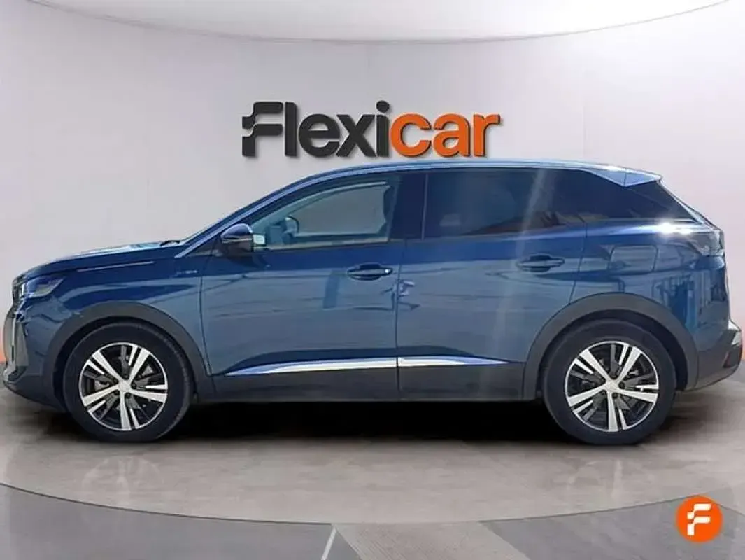 Usado Peugeot 3008 Allure 226 CV (166 kW) 2022 Azul SUV
