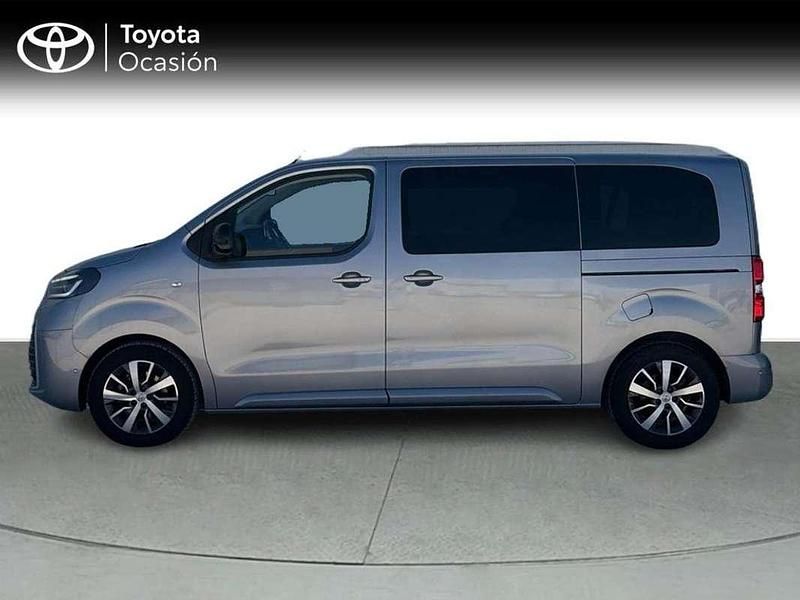 Käytetty Toyota Proace Advance 147 HP (108 kW) 2024 Harmaa Tila-auto