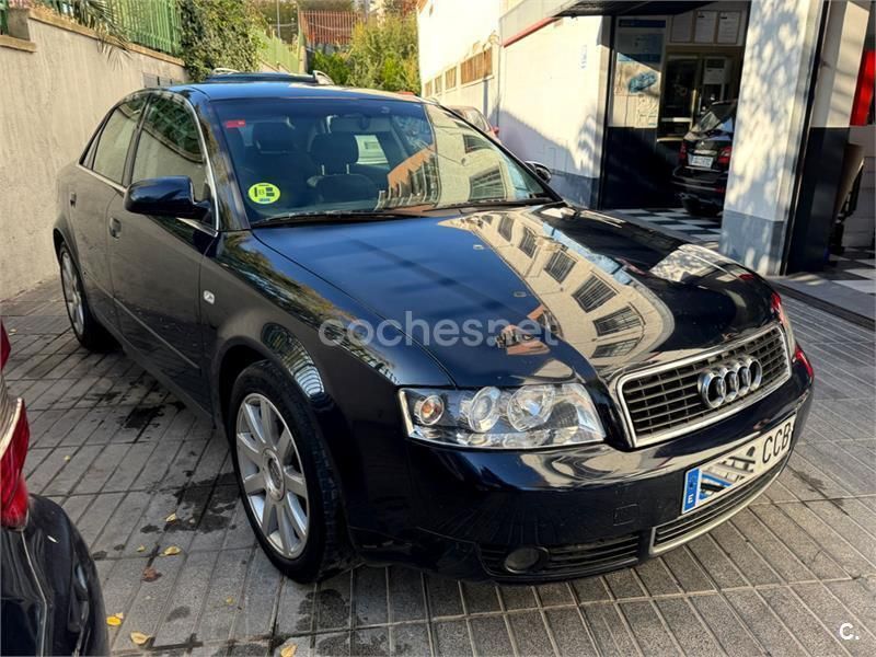 Azul Usado 2003 Audi A4 S-Line Berlina | 2000 € - Imagen 1/4