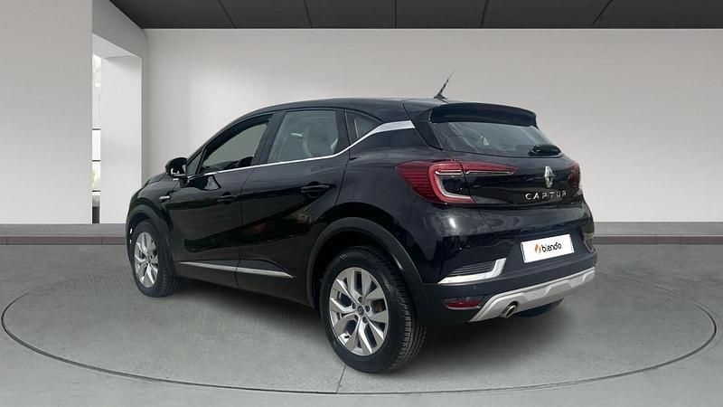 Usado Renault Captur Zen 95 CV (69 kW) 2020 Negro SUV
