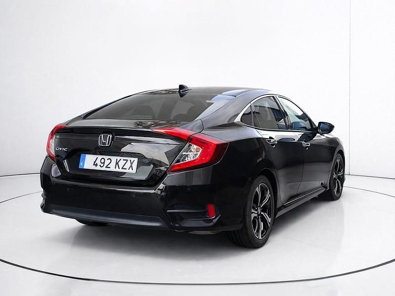Usado Honda Civic 182 CV (133 kW) 2019 Berlina