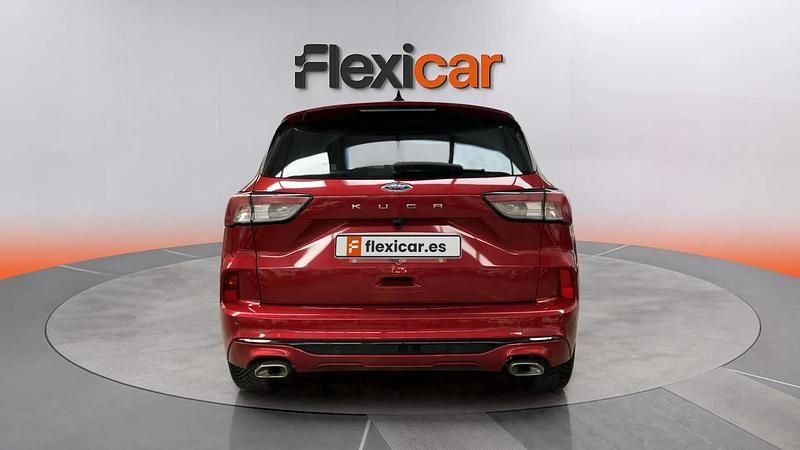Usado Ford Kuga ST-Line 120 CV (88 kW) 2023 Rojo SUV
