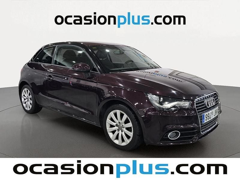 Usado Audi A1 90 CV (66 kW) 2014 Violeta Utilitario