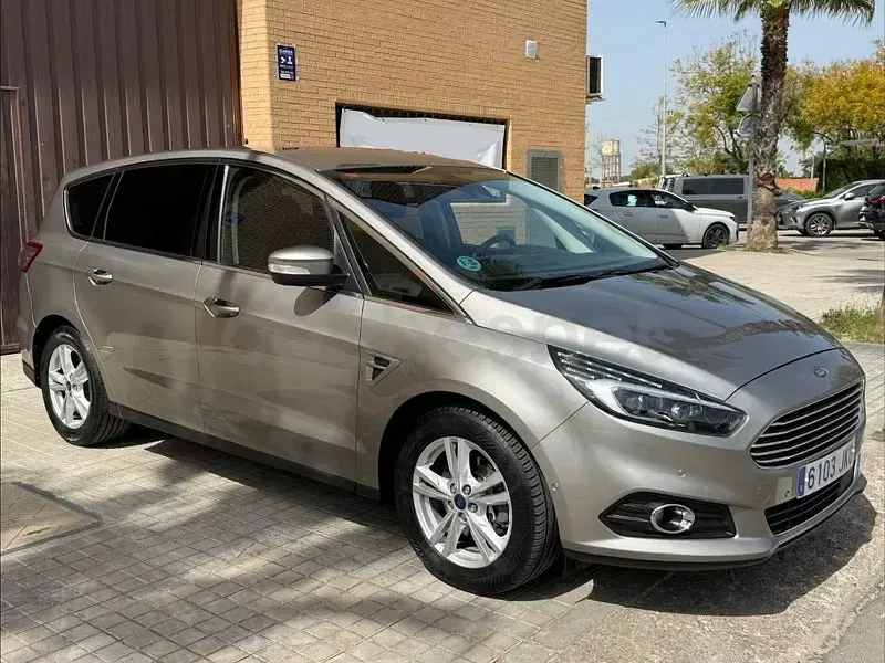 Używany Ford S-MAX Titanium 150 KM (110 kW) 2015 Beżowy Minivan
