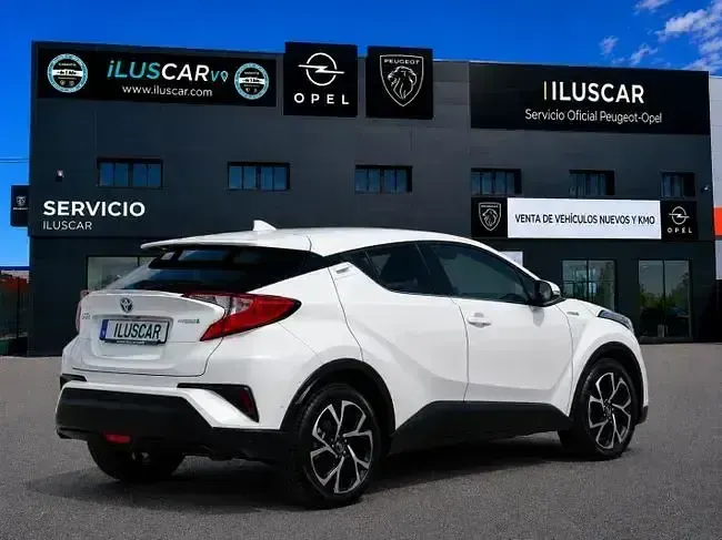 Usado Toyota C-HR Advance 122 CV (89 kW) 2021 Blanco SUV