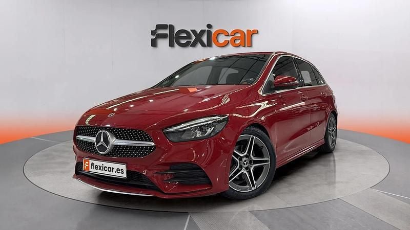 Usado Mercedes B200 150 CV (110 kW) 2019 Rojo Monovolumen