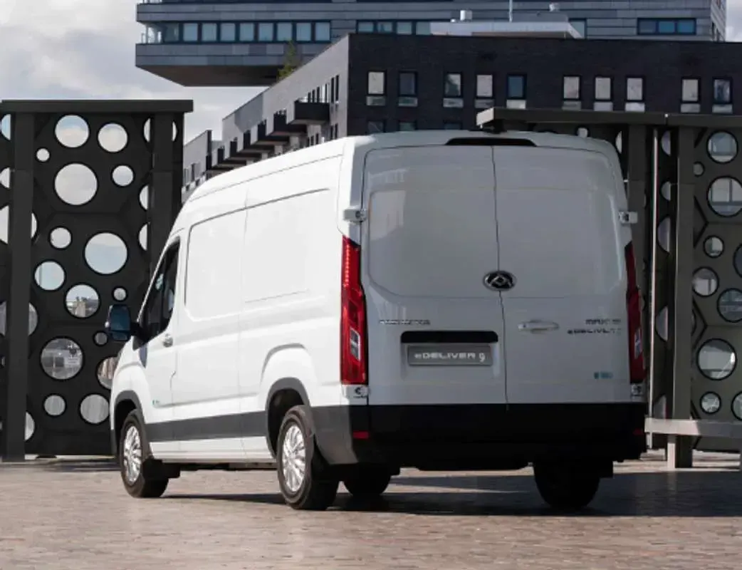 Nuevo Maxus eDeliver 9 150 kW (204 CV) 2025 Van