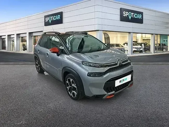 Usado Citroën C3 Aircross Shine 110 CV (80 kW) 2023 Gris SUV