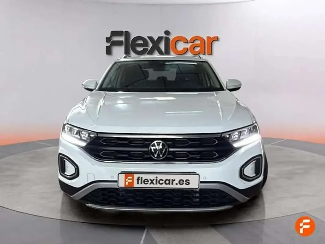 Usado VW T-Roc Life 150 CV (110 kW) 2023 Blanco SUV