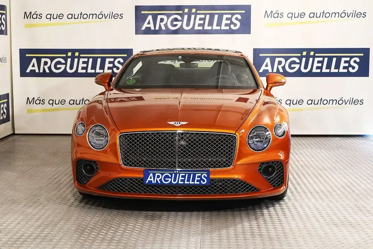 Usado Bentley Continental GT 659 CV (484 kW) 2021 Naranja Coupe