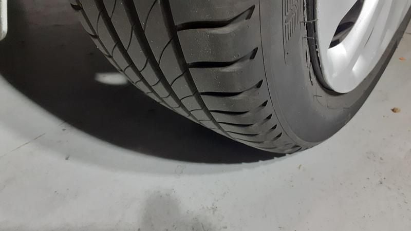 Usado Ford Fiesta Trend 86 CV (63 kW) 2019 Blanco Utilitario