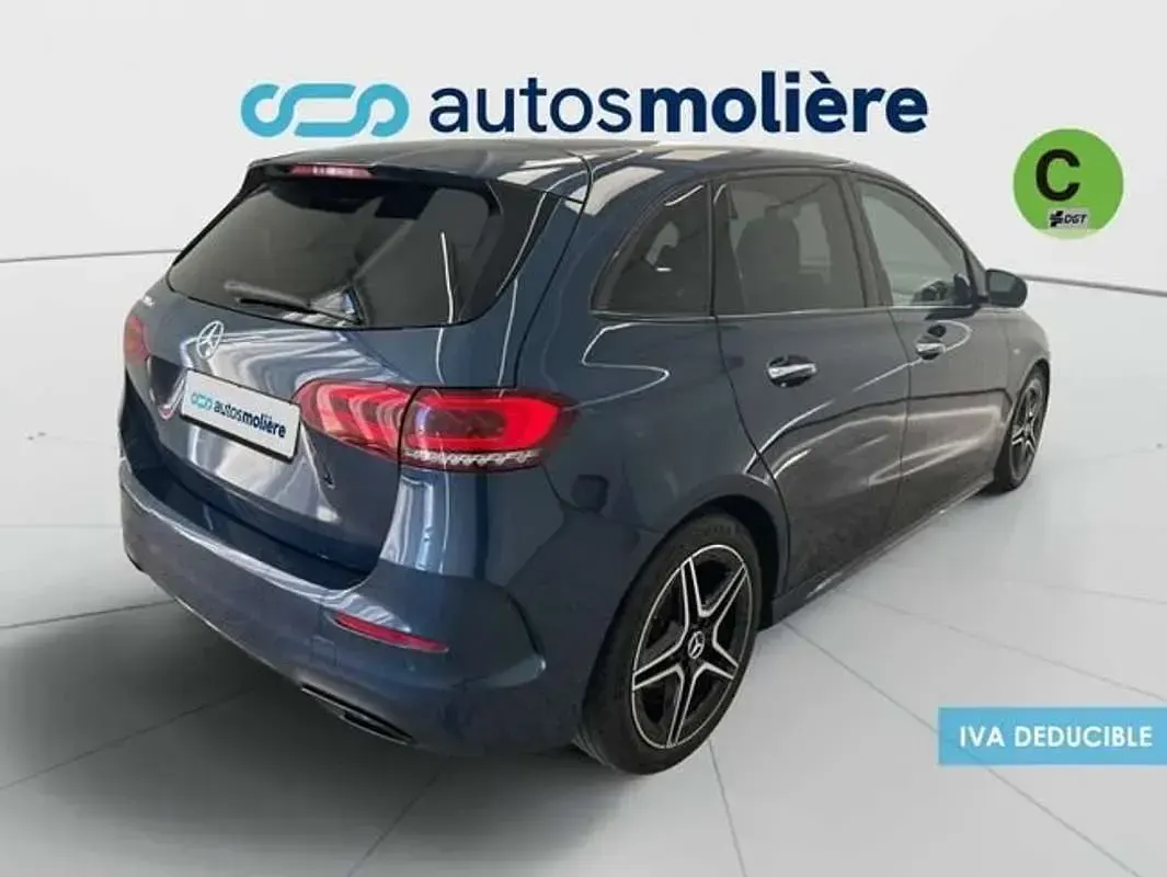 Usado Mercedes B200 150 CV (110 kW) 2022 Azul Utilitario
