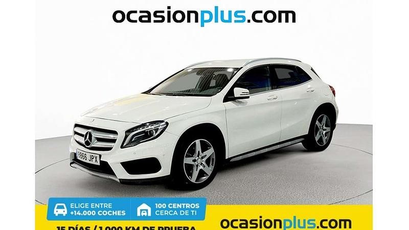 Blanco Usado 2016 Mercedes GLA200 AMG line SUV | 19.590 € (Buen precio) - Imagen 1/4