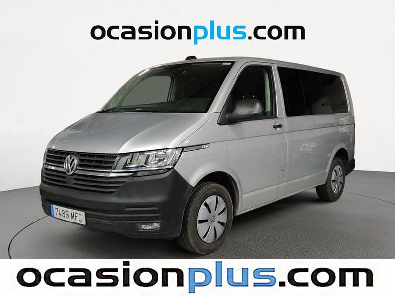 Gris plata Usado 2023 VW Caravelle Comfortline Monovolumen | 32.500 € (Buen precio) - Imagen 1/4