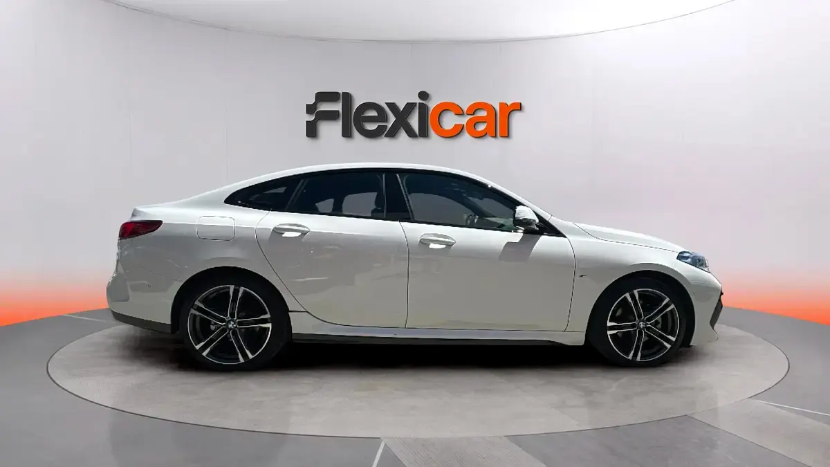 Usado BMW 218 Gran Coupé 136 CV (100 kW) 2023 Blanco Coupe