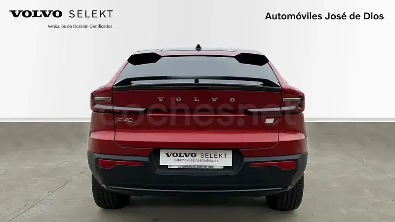 Usado Volvo C40 Plus 300 kW (408 CV) 2022 Rojo SUV