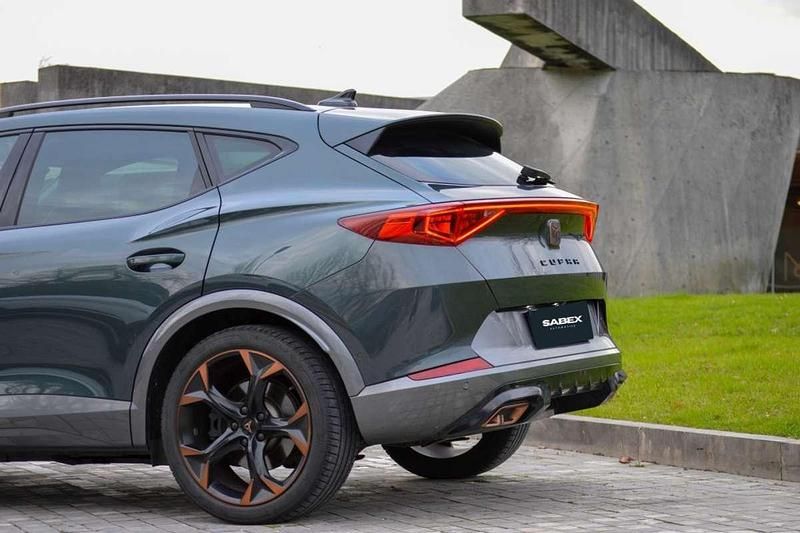 Usado Cupra Formentor VZ 245 CV (180 kW) 2021 Verde SUV