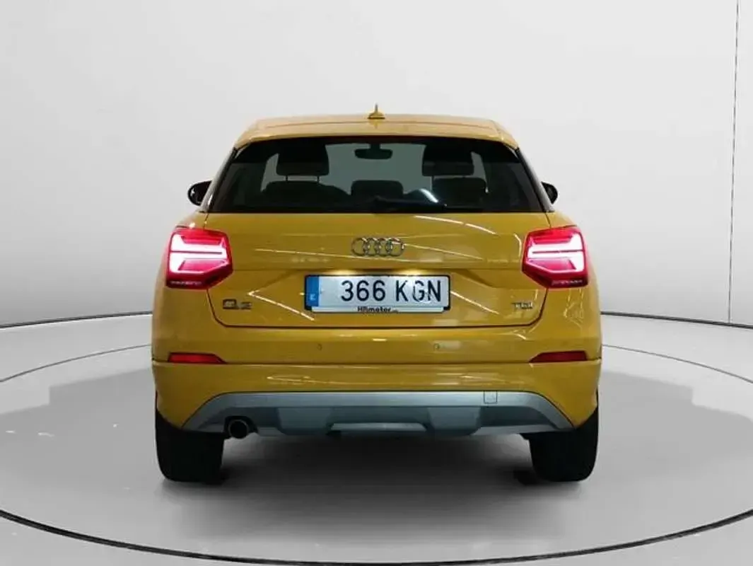 Usado Audi Q2 Sport 116 CV (85 kW) 2018 Amarillo SUV
