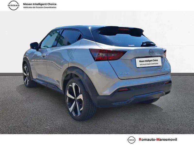 Usado Nissan Juke Tekna 143 CV (105 kW) 2022 Gris / plata SUV