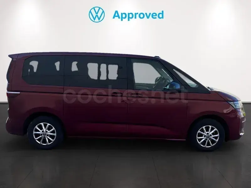 Usado VW Multivan 150 CV (110 kW) 2025 Rojo Monovolumen