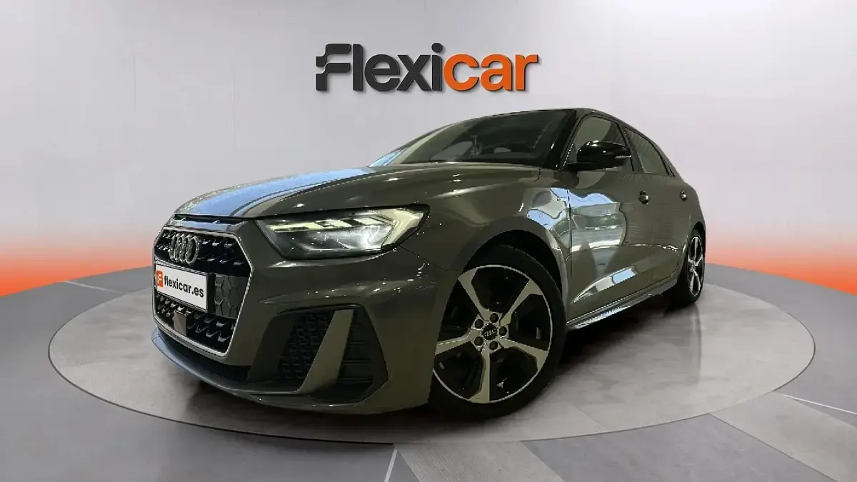 Usado Audi A1 Sportback S-Line 110 CV (80 kW) 2022 Gris Utilitario
