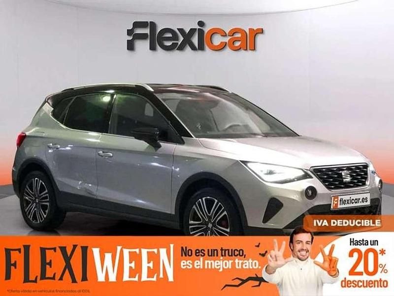 Gris Usado 2024 Seat Arona FR SUV | 17.990 € (Buen precio) - Imagen 1/4