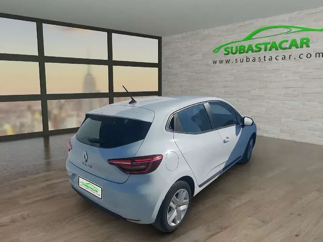 Usado Renault Clio V Intens 91 CV (66 kW) 2022 Blanco Utilitario