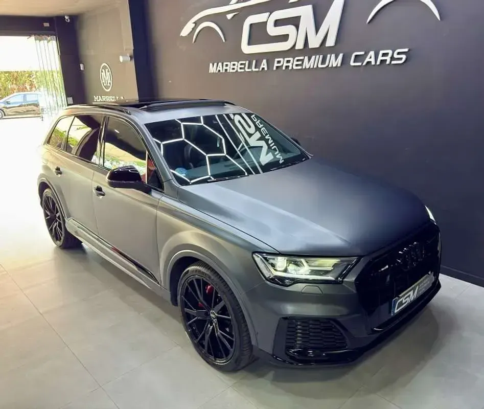 Usado Audi Q7 Ambiente 286 CV (210 kW) 2022 Gris SUV