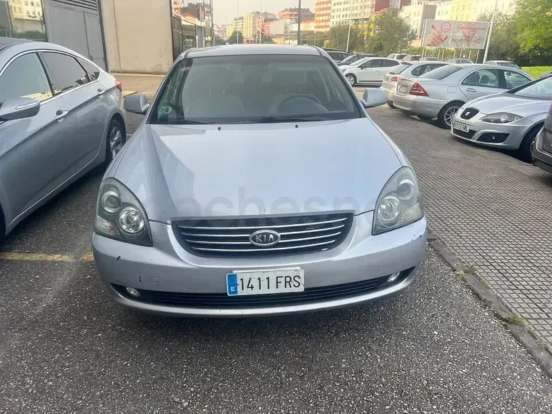 Usado Kia Magentis 140 CV (102 kW) 2007 Gris / plata Berlina