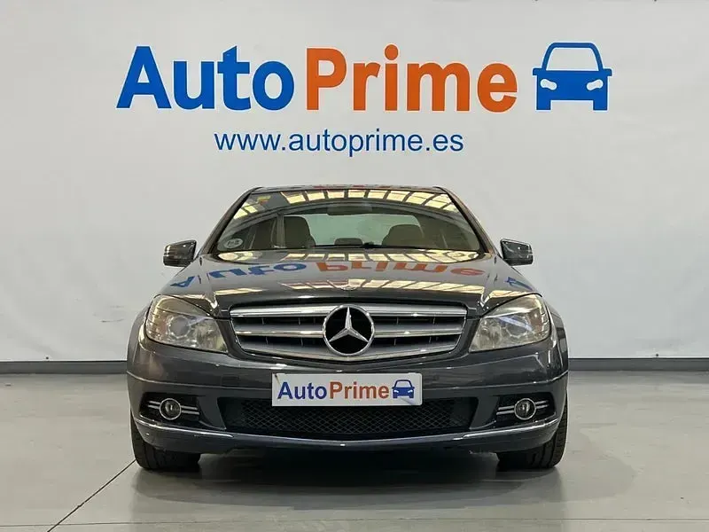 Usado Mercedes C200 Elegance 136 CV (100 kW) 2009 Azul Berlina